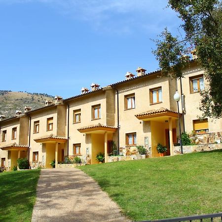 Residencial Los Robles アロヨ・フリオ エクステリア 写真
